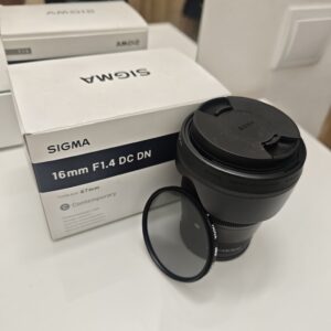 Sigma 16mm f/1.4